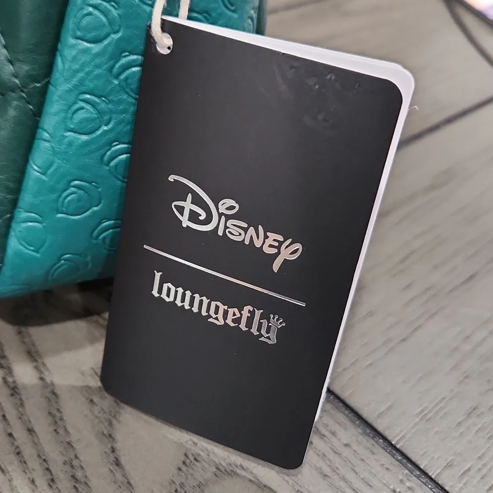 Disney Loungefly Chip & Dale Crossbody Purse - Picture 7 of 7